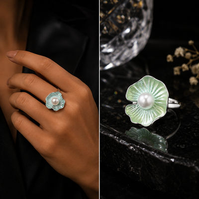 Dreamy green Filigree Band